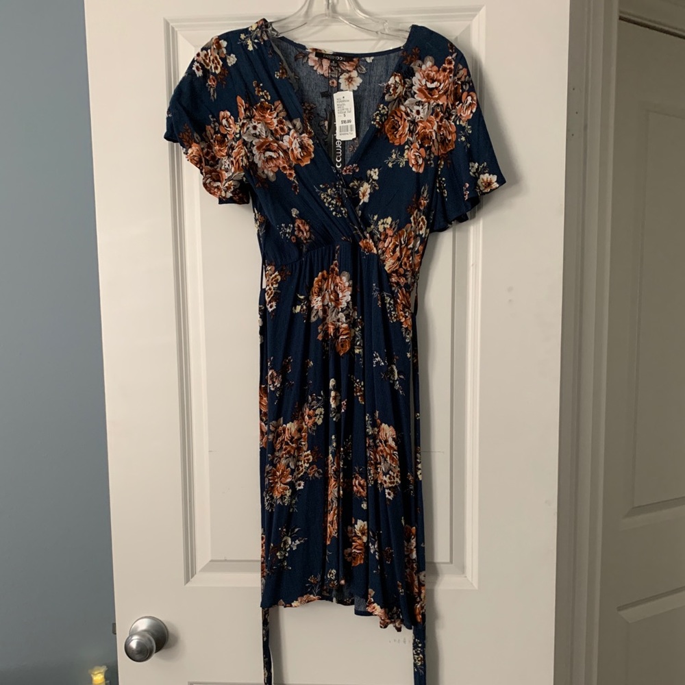 NWT Navy Floral Dress